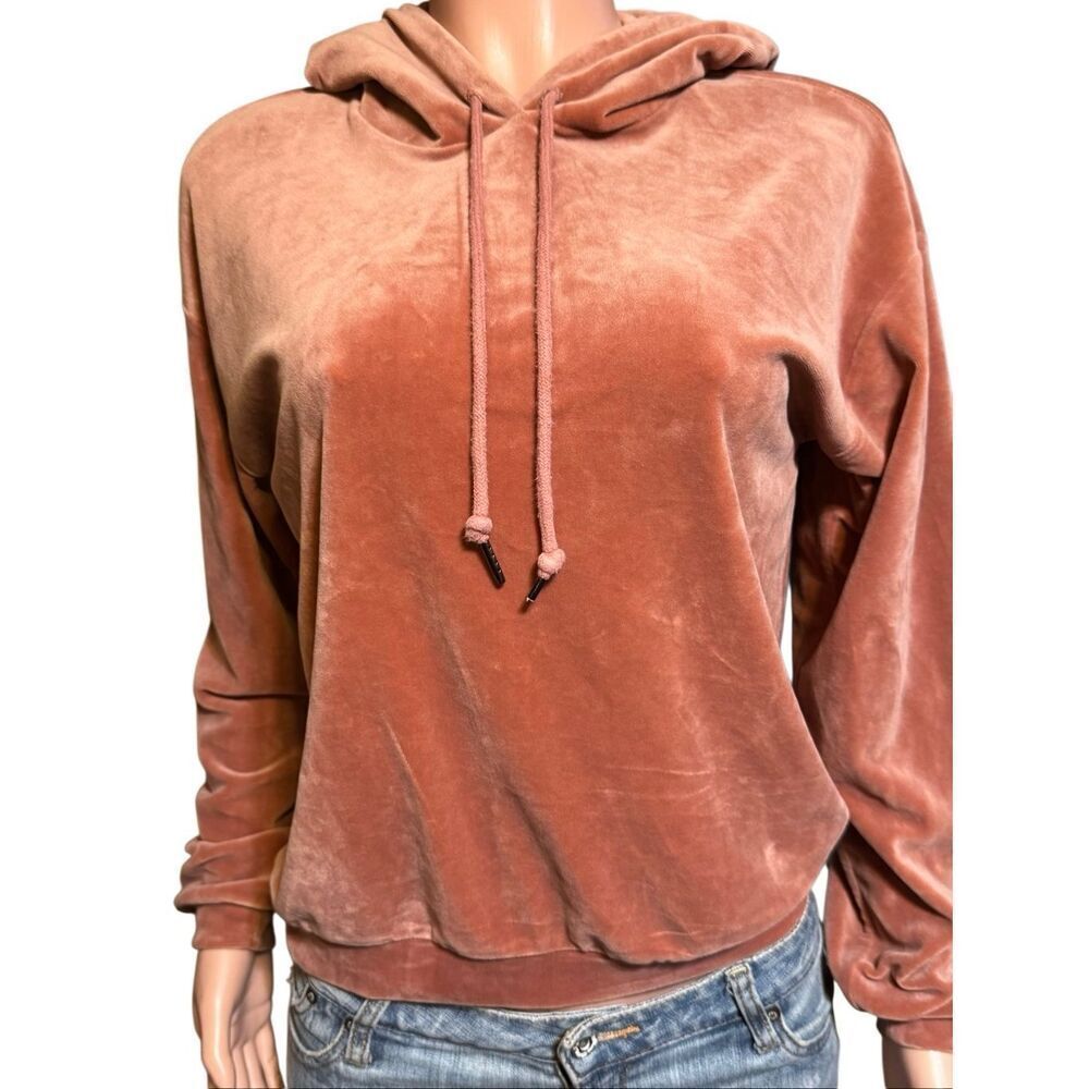 Urban Nation women long sleeve velour pull over sweater XS
